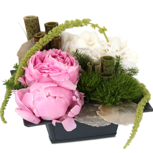 composition florale fête des mères privoines rose pâle hortensia blznc